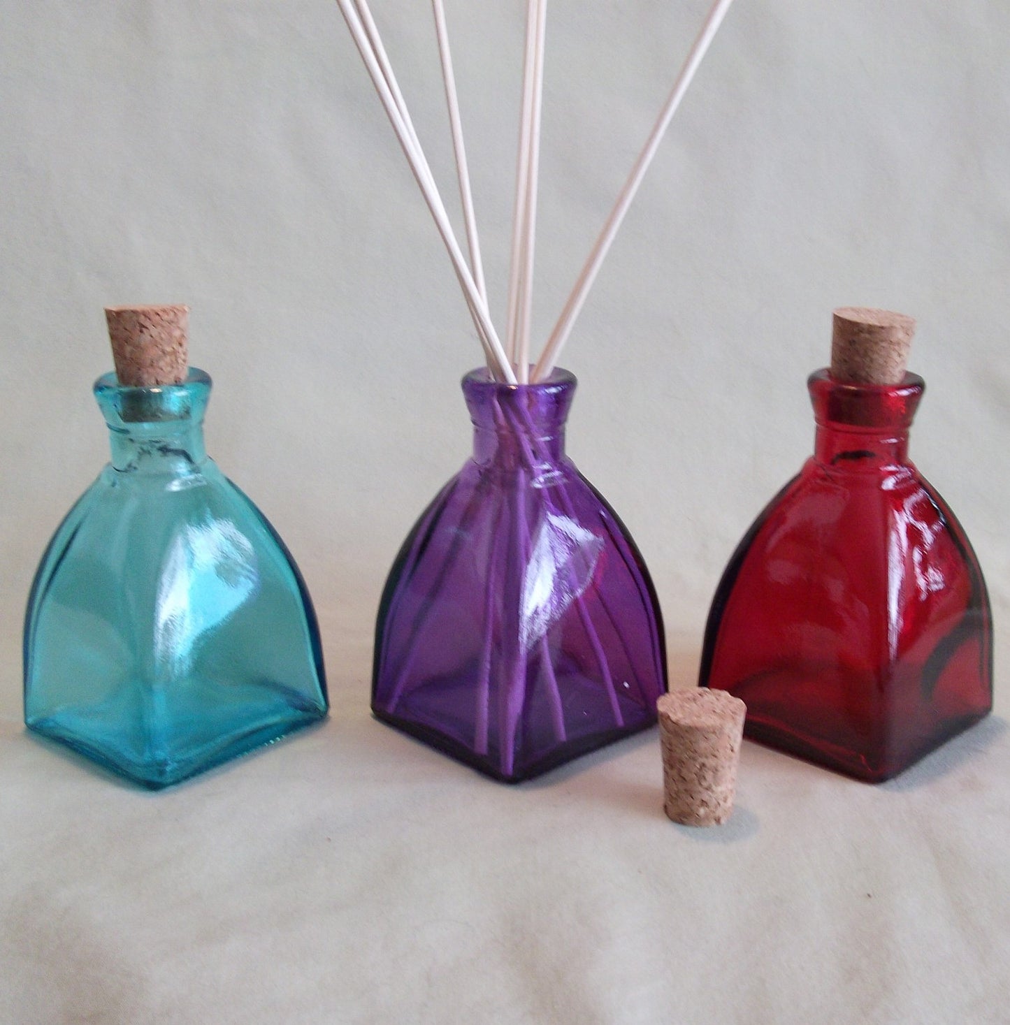 Recycled Glass Reed Diffuser (Diamond)
